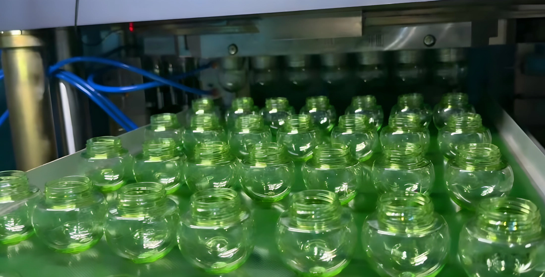 ISBM машинасы Дайын бөтелке дисплейі